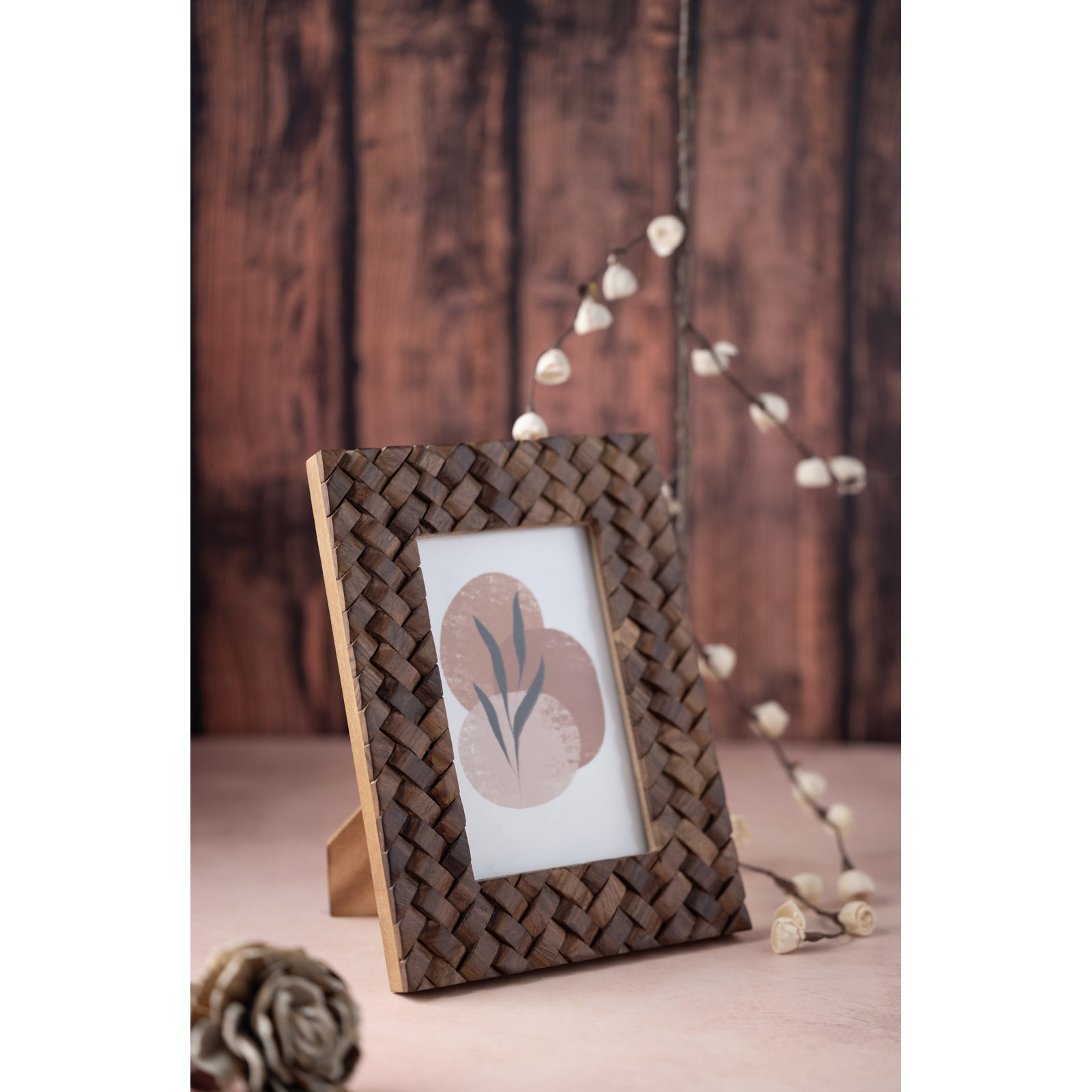 8X10” Criss Cross Wood Picture Frame, 4" W x 6" H