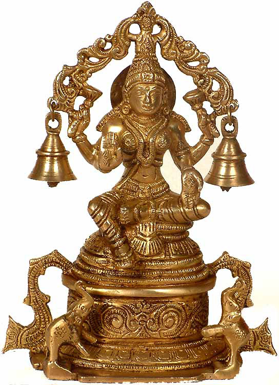 Déesse Lakshmi avec éléphants et clochettes
