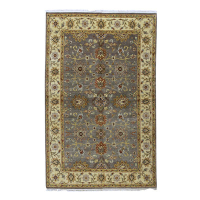 Wool Oriental Area Rug in Ivory
