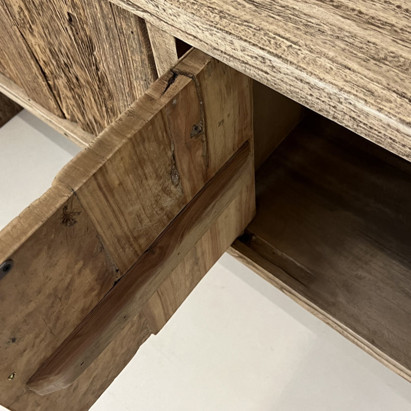 Armoire de véranda en bois rond