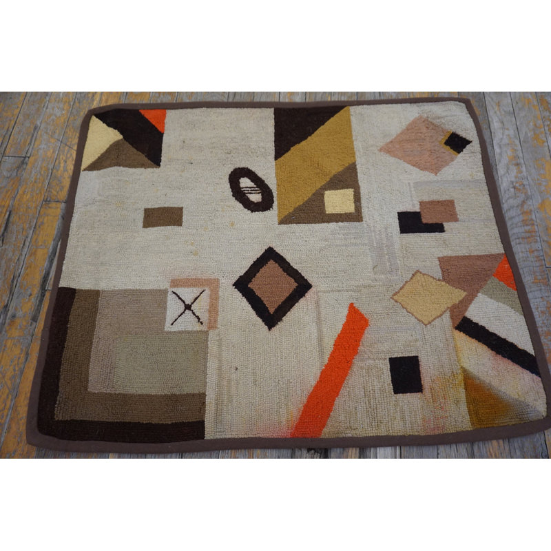 Hooked Ivory American Antique Wool Small Scatter Size 1930s Rug