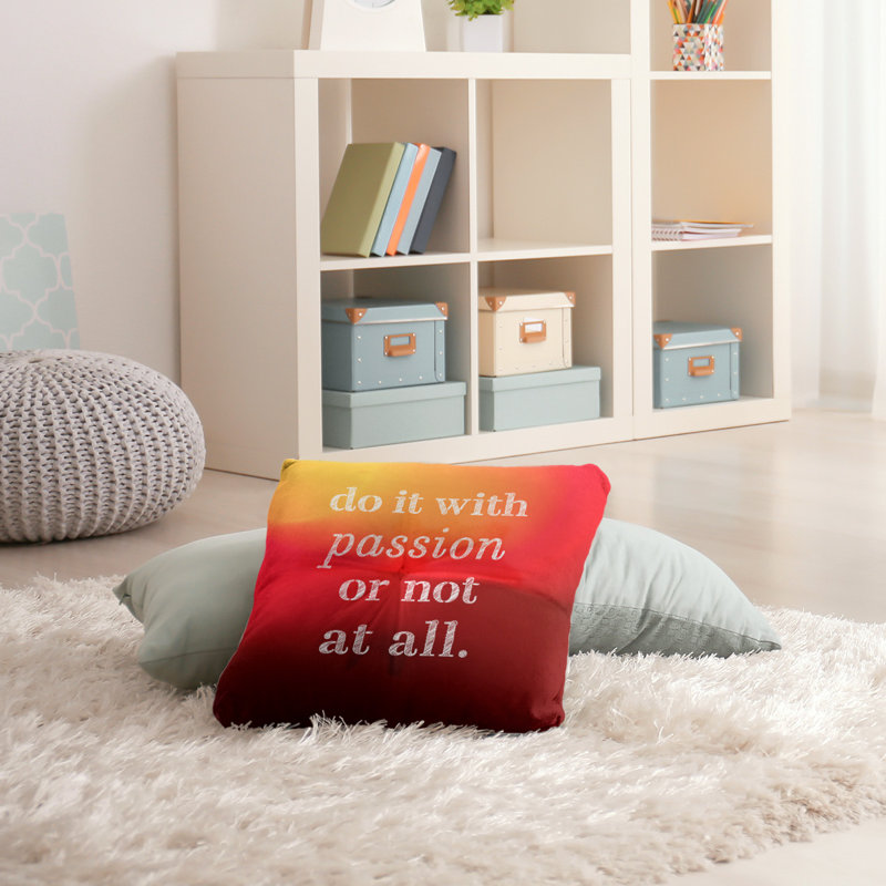 Coussin intérieur/extérieur d’inspiration passion, H 26 po x l 26 po, Coucher de soleil