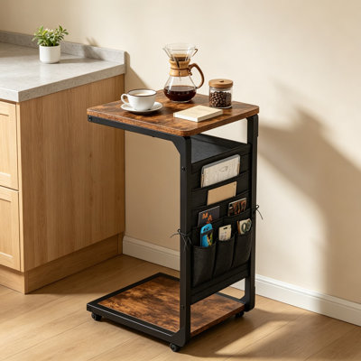 Petite table plateau télé pour manger et des collations, table d'appoint mince en forme de C pour fauteuil inclinable ou canapé, support pour ordinateur portable avec sac de rangement et structure en métal stable pour le salon