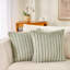 Housse de coussin carré en fausse fourrure-1513053905-1510125566