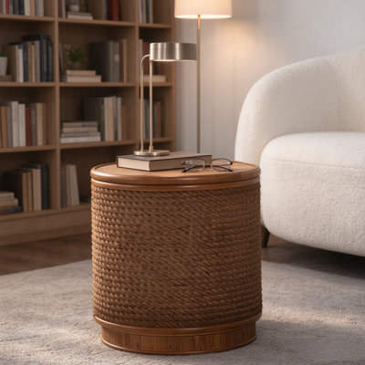 Petite table d'appoint de rangement ronde Boho avec couvercle amovible et compartiment caché, structure en corde de chanvre tissée à la main, structure en bois massif, aucun assemblage requis, finition brune pour les espaces de vie compacts et l'utilis