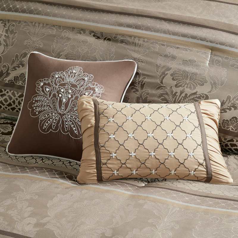 Bellagio 7 Piece Jacquard Comforter Set, Queen Comforter + 6 Additional Pieces, Brown/Gold