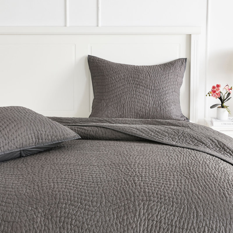 Cotton Wave Hand Stitch Quilt Set, Queen Quilt + 2 Standard Shams, Gray