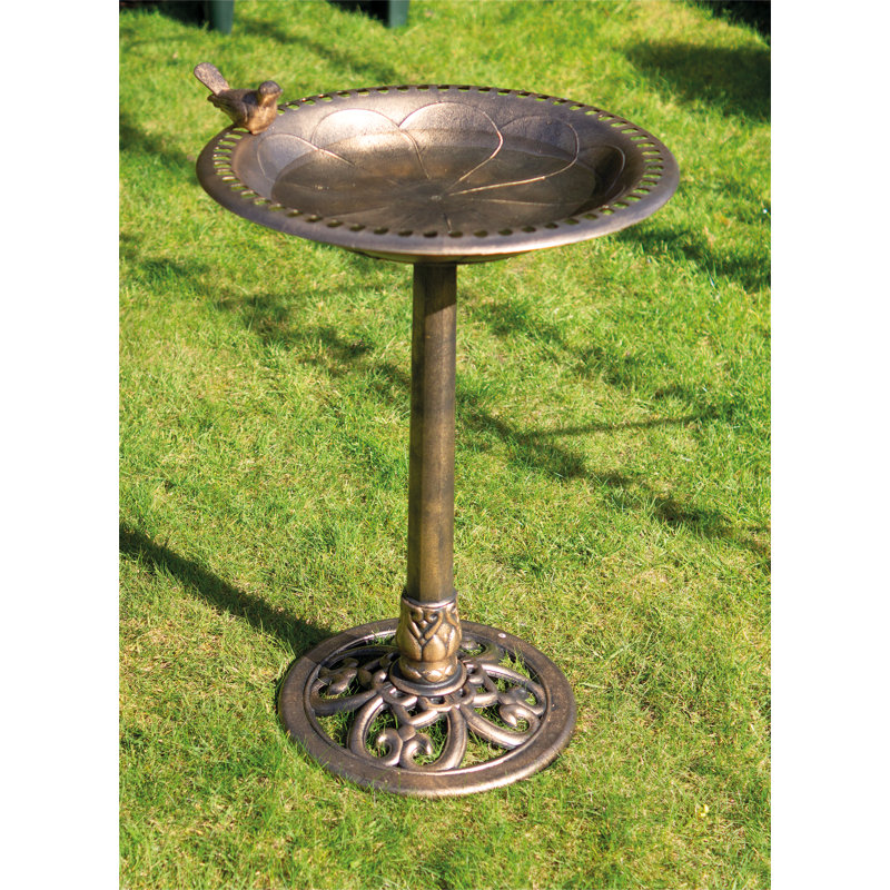 Quigley Metal Birdbath