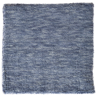 Tapis indigo / neige en soie Aerys Minimalist Art