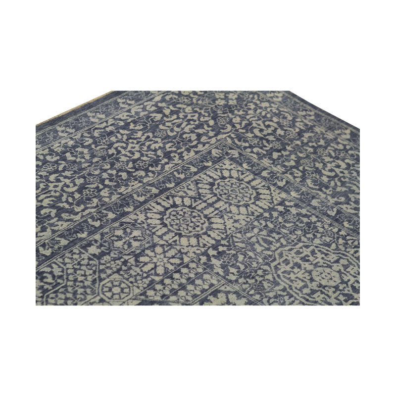Signature Wool Oriental Area Rug