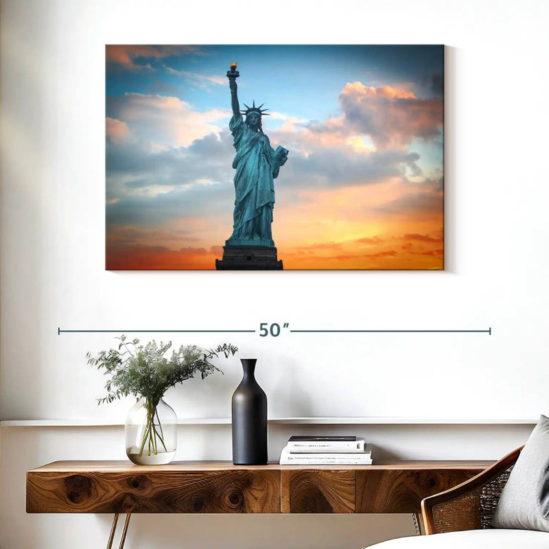 Monument Tergel Lady Liberty, H 26 po x l 39 po
