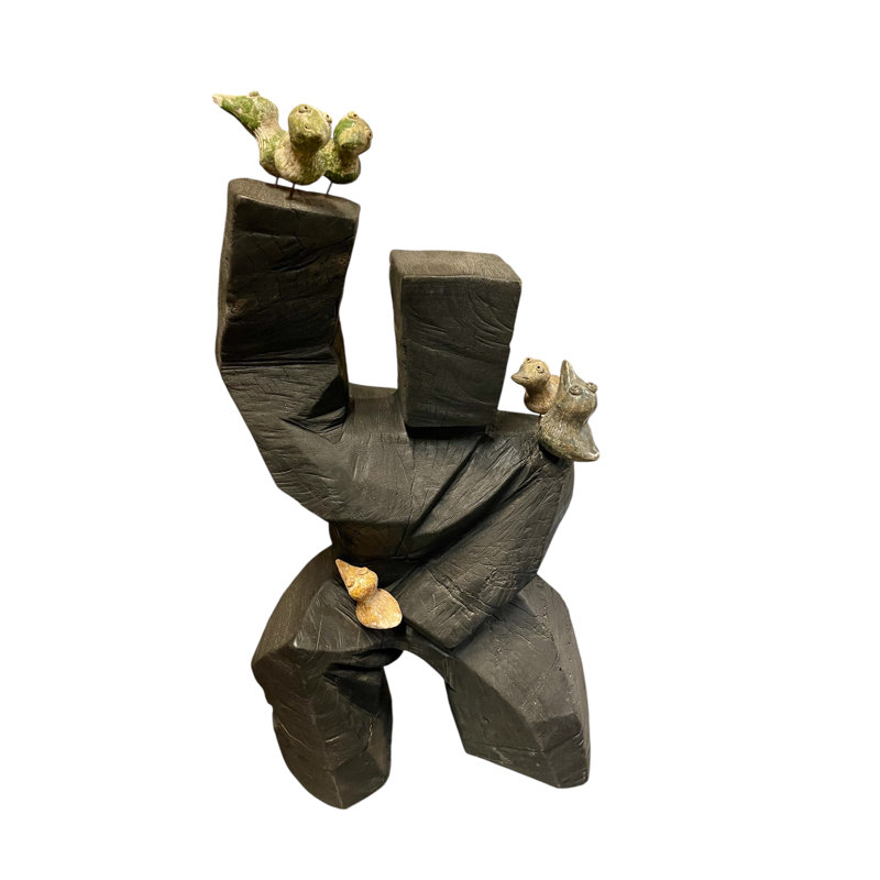 Sculpture abstraite avec oiseaux