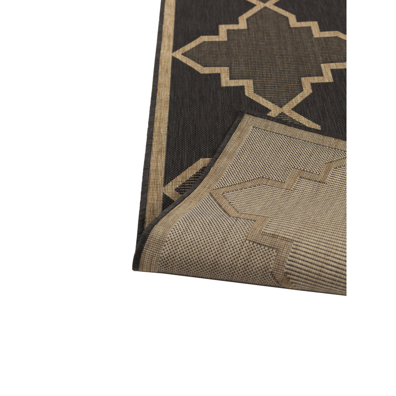 Alberich Geometric Indoor / Outdoor Rug, Rectangle 7'10" x 10'