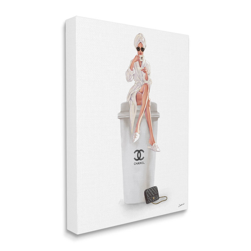 «Morning Brunch Glam Girl Sipping Coffee» par - impression sur toile tendue, H 20 po x l 16 po x P 1,5 po
