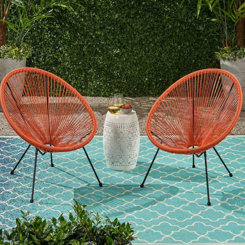 Chaises d'extérieur orange en A de 2, structure en acier avec finition noire, tissage pour siège confortable, chaise esthétique moderne 2 tissée et structure, relaxation optimale, apparence