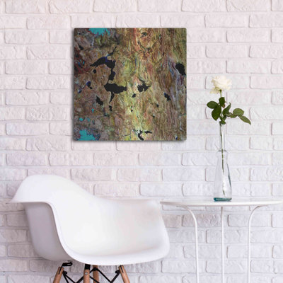 Wrought Studio ™ «Earth as Art: toit du monde», art mural en métal