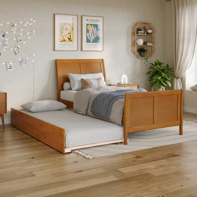 Lit plateforme en bois massif Fitzsimmons avec pied de lit et gigogne assortis