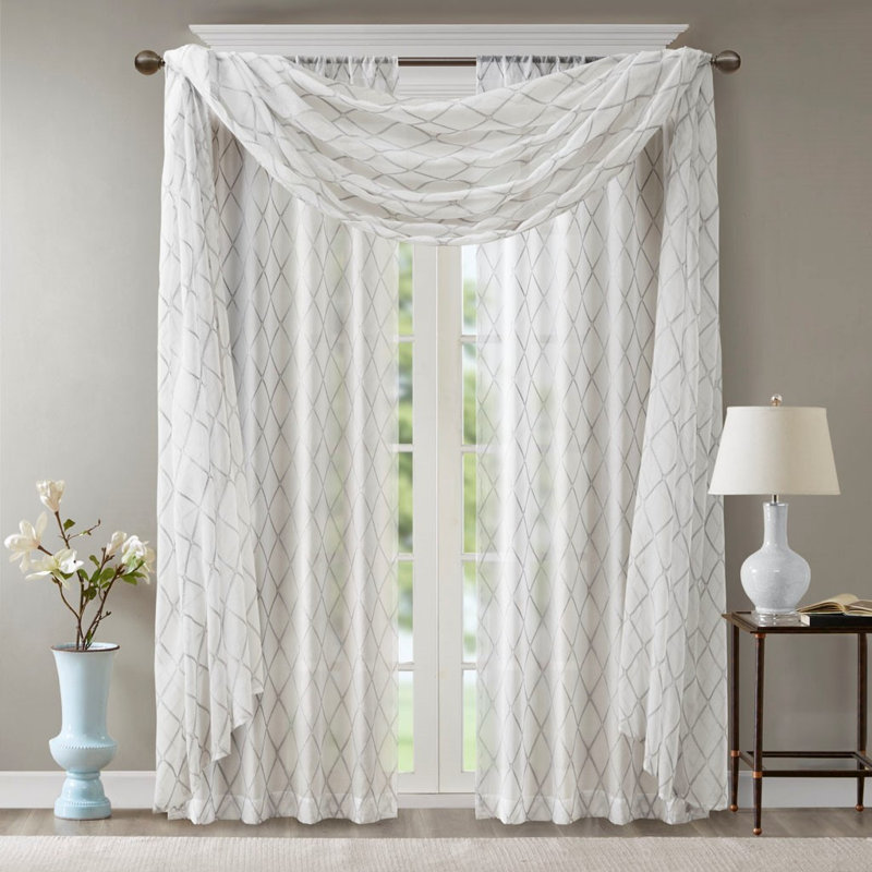 Écharpe de fenêtre transparente brodée diamant