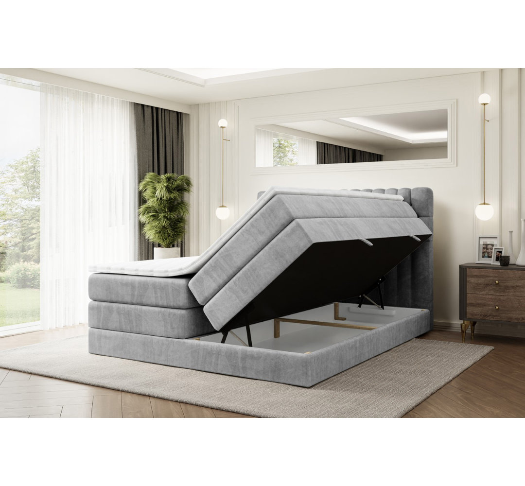 Boxspringbett mit Bettkasten und Topper