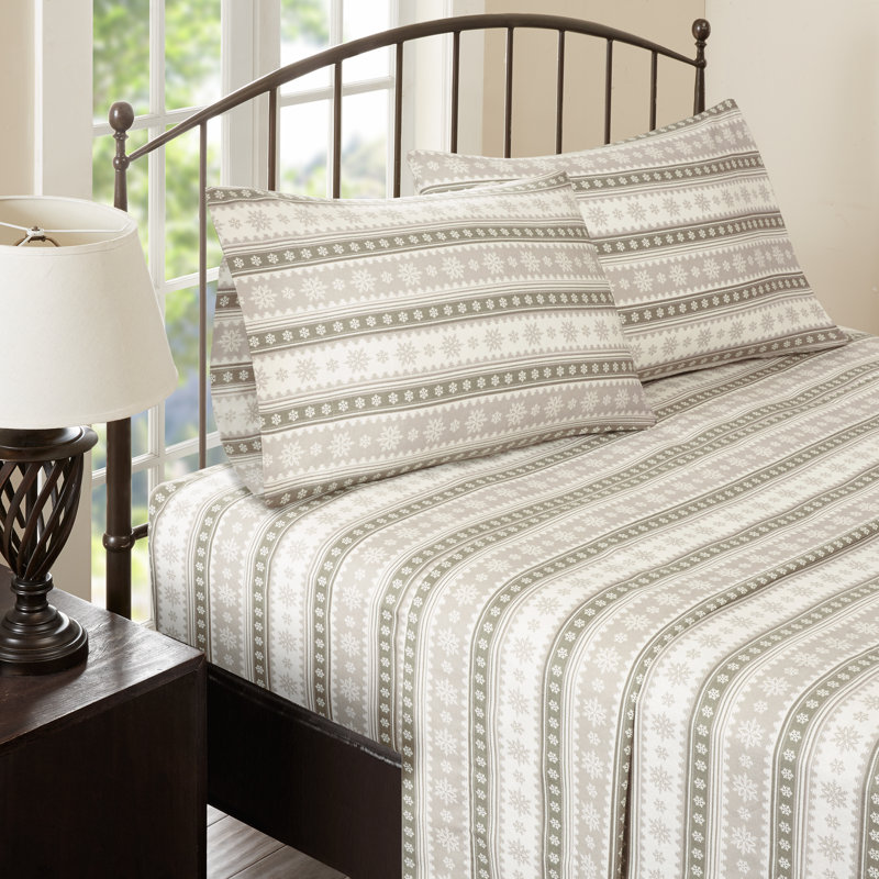 Woolrich 100% Cotton Flannel Sheet Set, California King Sheet Set with 2 Pillowcases, Blue Sheep