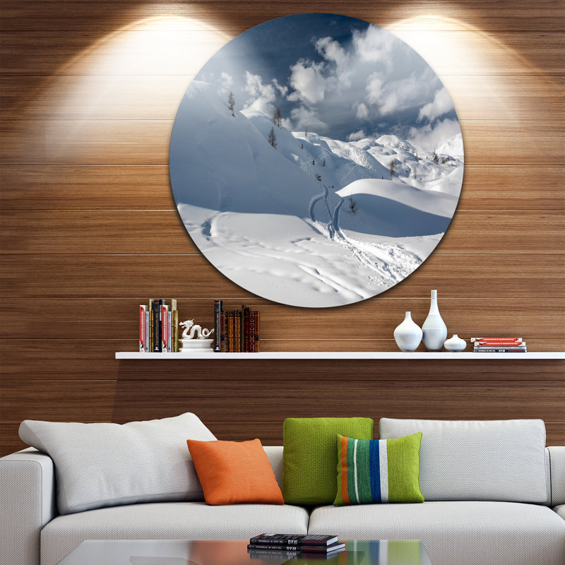 « ski tracks on a pente », reproduction de photo sur métal, H 38 po x l 38 po x P 1 po