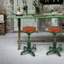 Tabouret pivotant en bois massif Jaitun-657797733