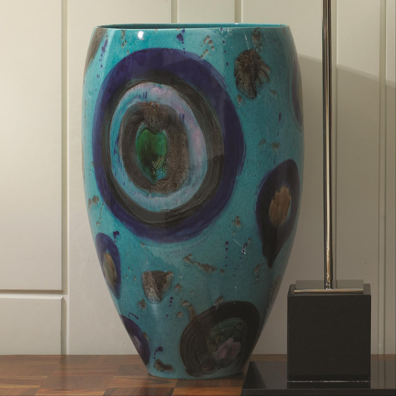 Vase Blue Spots