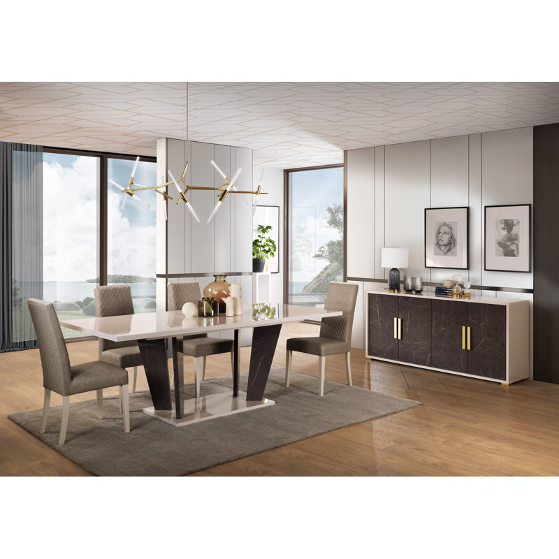 Extendable Dining Table