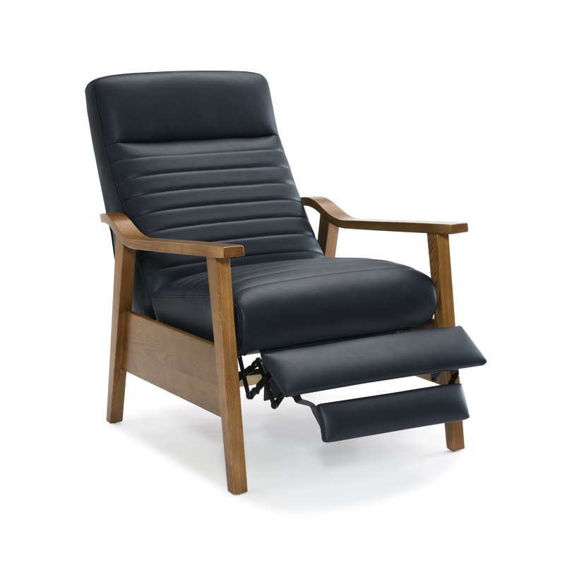 Fauteuil inclinable Asher avec accoudoirs en bois et dossier à bascule - Revêtement en similicuir bleu nuit et structure apparente marron cendré
