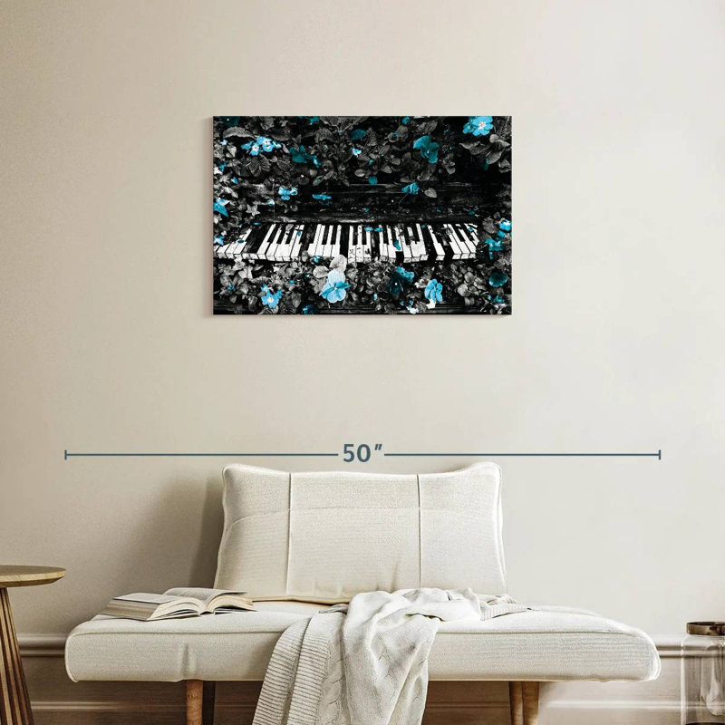 Fleurs sur une touche de piano, H 20 po x l 30 po