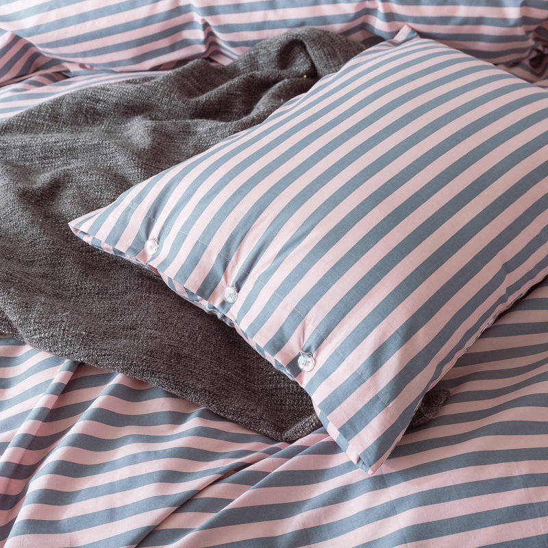 Ensemble de housse de couette réversible en coton 3 pièces. Tissu 100% coton percale. Prélavé doux. Lavable à la machine.