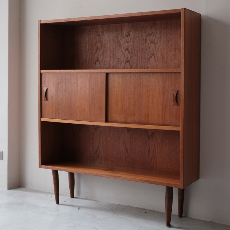 Rufous Solid + Manufactured Wood Display Cases