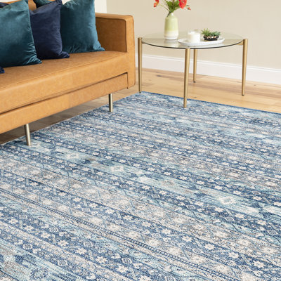 Deundre Indoor Rug
