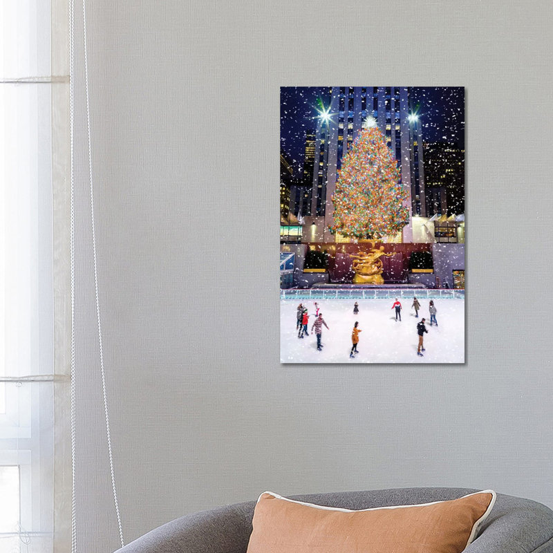 Iceskating Rink Rockefeller Center New York City Painting by Susanne Kremer - Wrapped Canvas Gallery-Wrapped Canvas Giclée