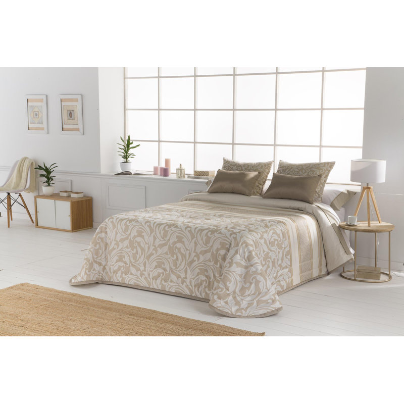 Dynamite Polyester Floral Bedspread, Gold, 250 x 270 cm