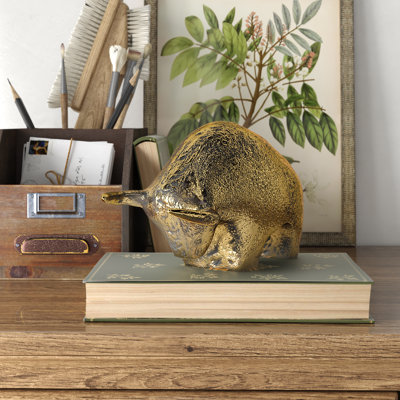 Figurine