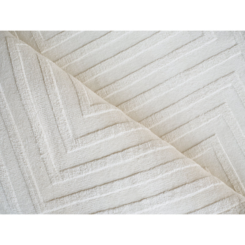 Tovello Modern Handmade Silky Nylon White Area Rug, Rectangle 6' x 9'