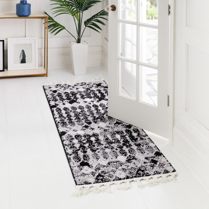 Gosnold Geometric Indoor Rug, Runner 2' x 12'