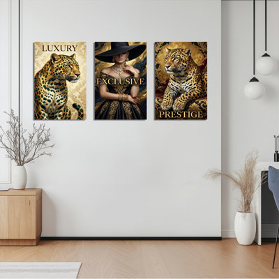 Ensemble de 3 tableaux sur toile tendue représentant un léopard et une femme élégante. Style luxueux et exclusif, idéal pour la décoration du salon, de la chambre ou du bureau.
