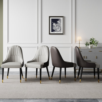 Chaise d'appoint rembourrée en similicuir Frania