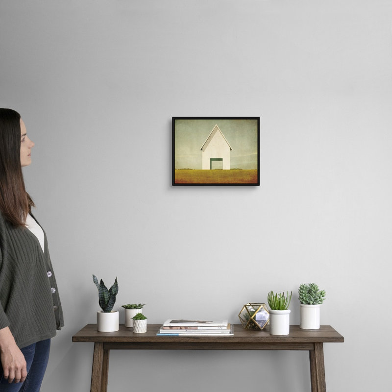 Reproduction d’art graphique sur toile, "Ohio Barn" par Mark Adlington, Cadre flottant noir, H 13 po x l 16 po x P 1,75 po