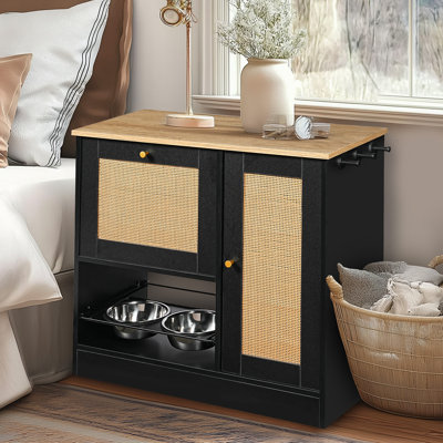 Armoire de rangement pour chien avec 2 bols surélevés pour chien, crochets latéraux, porte Kitrattan anti-basculement pour chiens et chats, noir