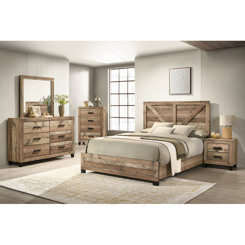5 Piece Bedroom Set in Weathered Brown Pine, Queen