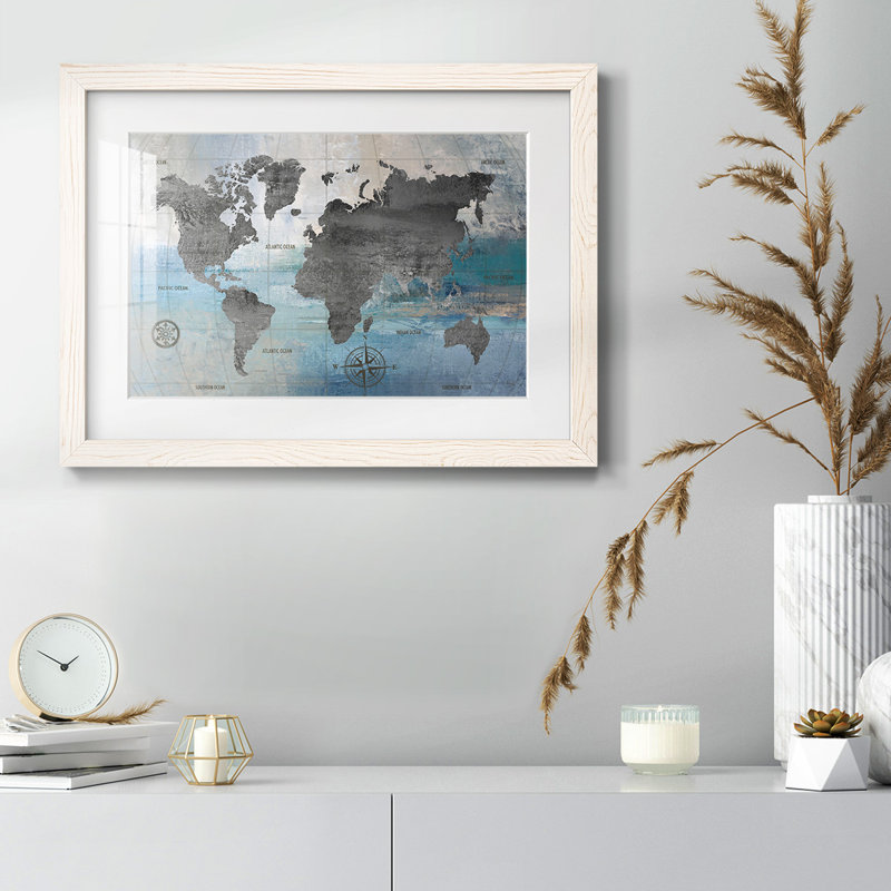 Carte du monde bleue et grise - reproduction encadrée rustique avec tableau mat, H 22 po x l 32 po x P 1,5 po, Blanc