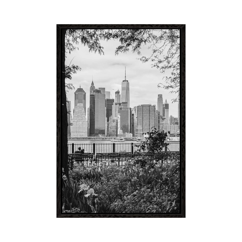 New York Lovers II by Bethany Young - Print on Canvas, 66.04cm H x 45.72cm W x 3.81cm D, Black Framed