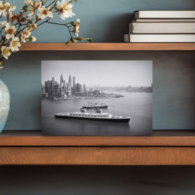 1950S Passenger Liner The Ss United States Heads Out To Sea From New York Harbor Nyc Usa Classic Retro Vintage City Ocean Wall Art