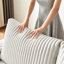 Velours côtelé 71 po, beige, avec accoudoirs et rangement