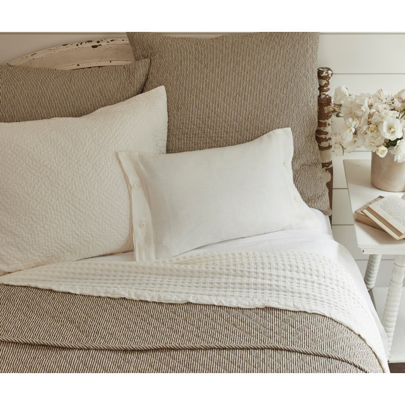 Farmhouse Stripe Cotton Quilt, Twin Quilt, Brown