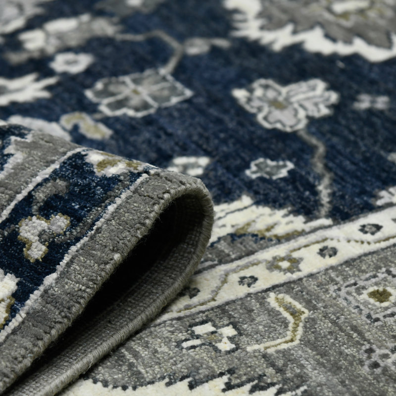 Nuit Arabe Wool Geometric Area Rug in Blue, Rectangle 10' x 14'
