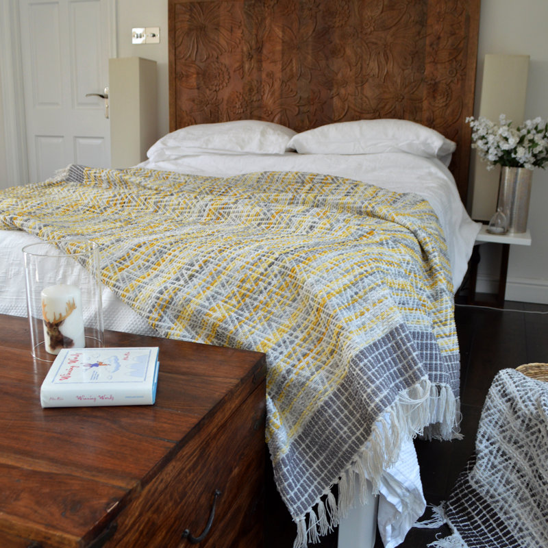 Naal Heavyweight Zig Zag Patterned Throw, Mustard, W150 x L200cm